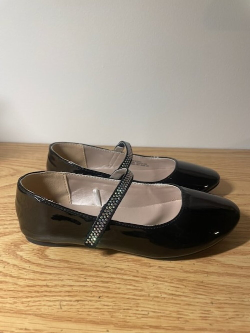 The Children’s Place Girls Patent Leather Mary Janes Size 13 Rhinestone Strap